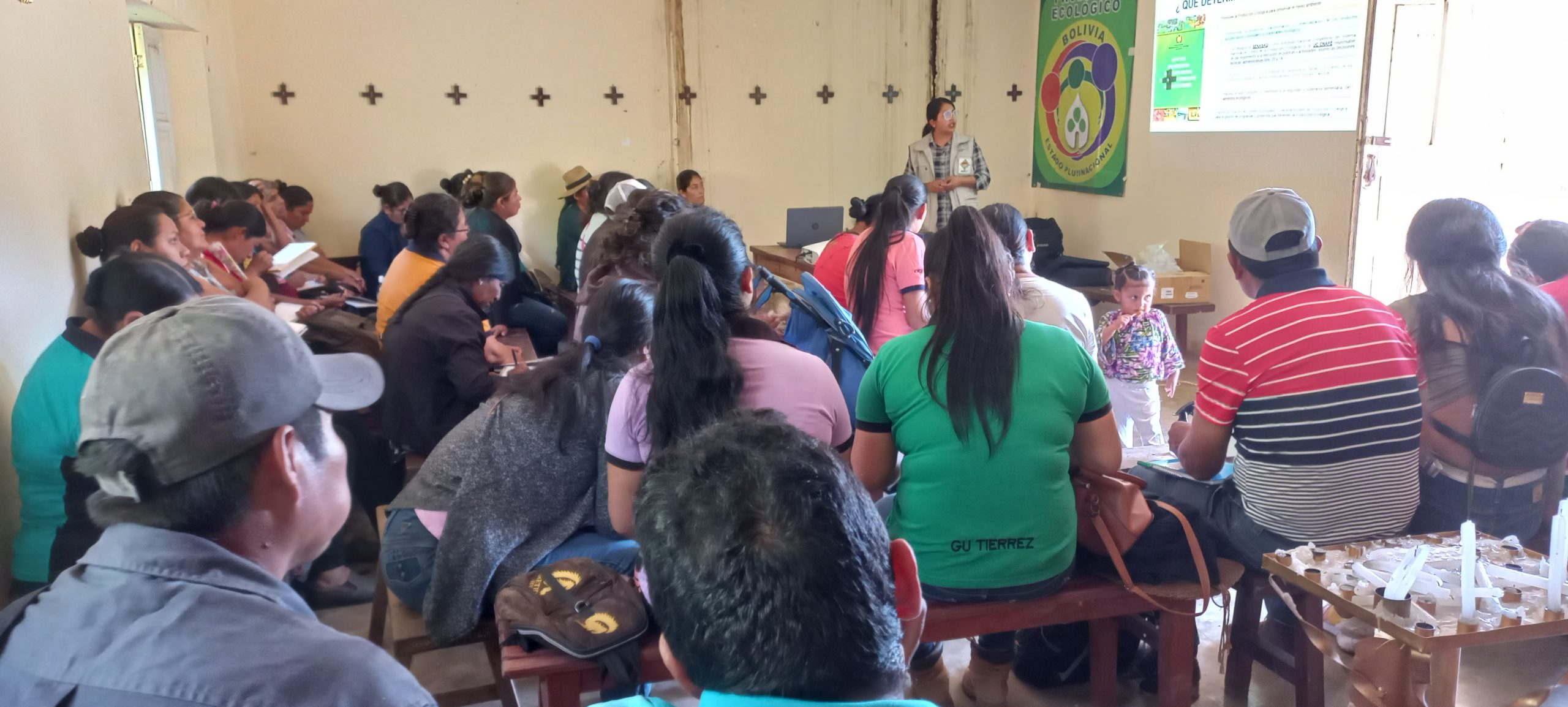 Proyectos de salud, educación y saneamiento básico